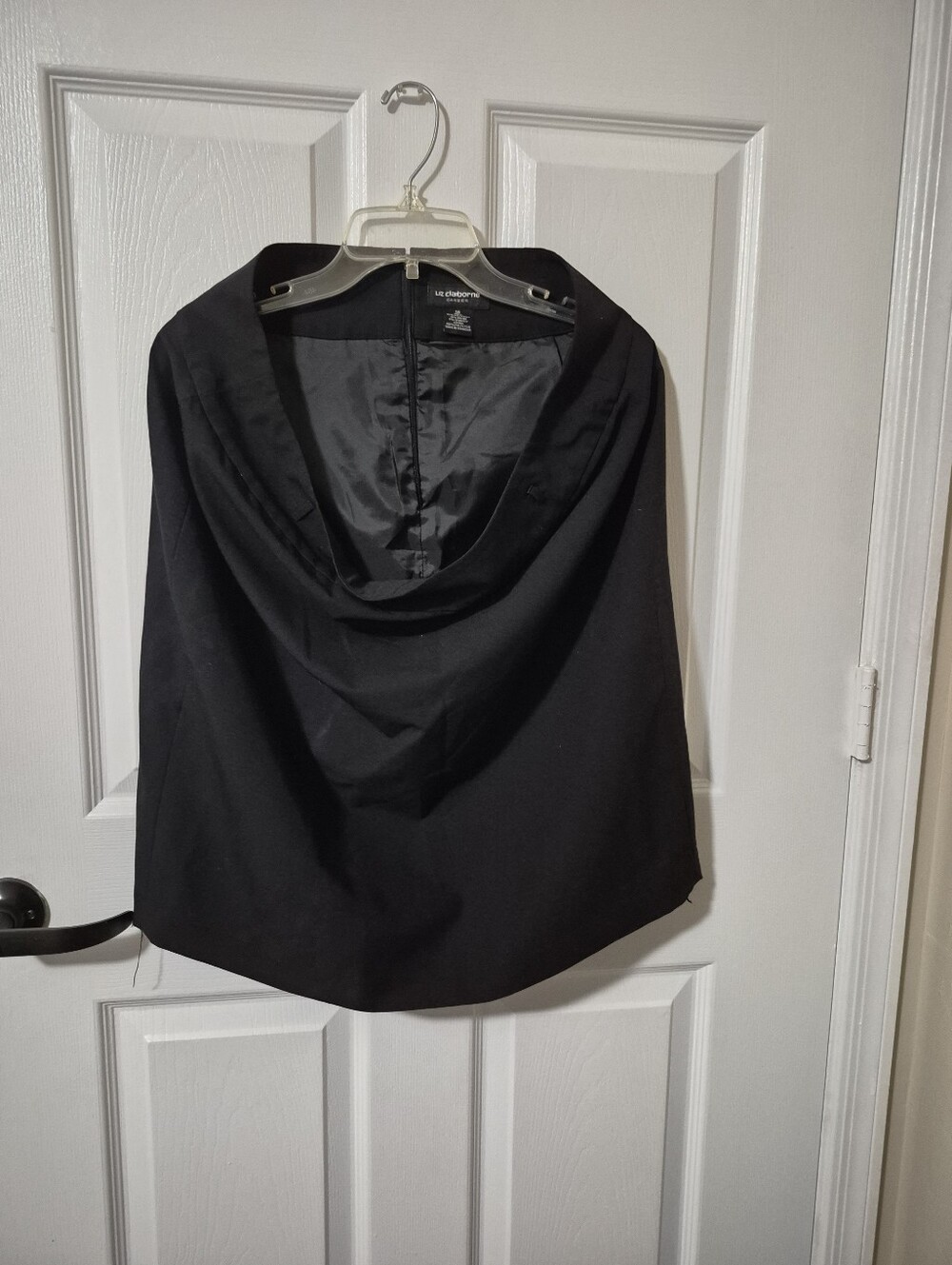 Black Liz Claiborne Skirt, Never Worn, No Tags.